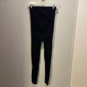 SPANX woman’s black leggings